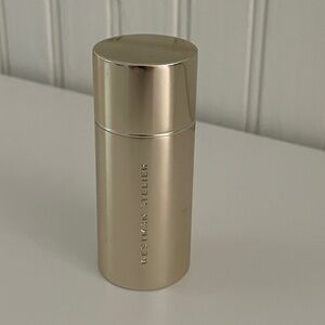 Baby cheeks petal blush